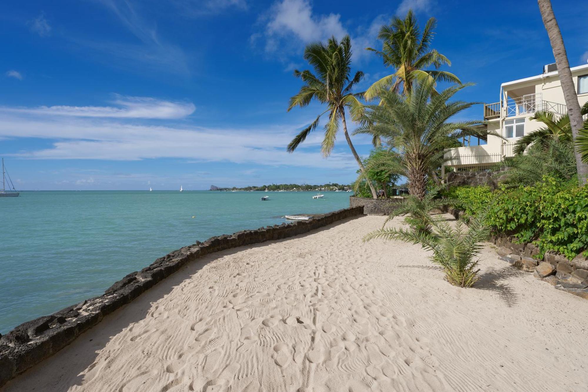 Lagoon View Residence Grand Baie Exterior photo